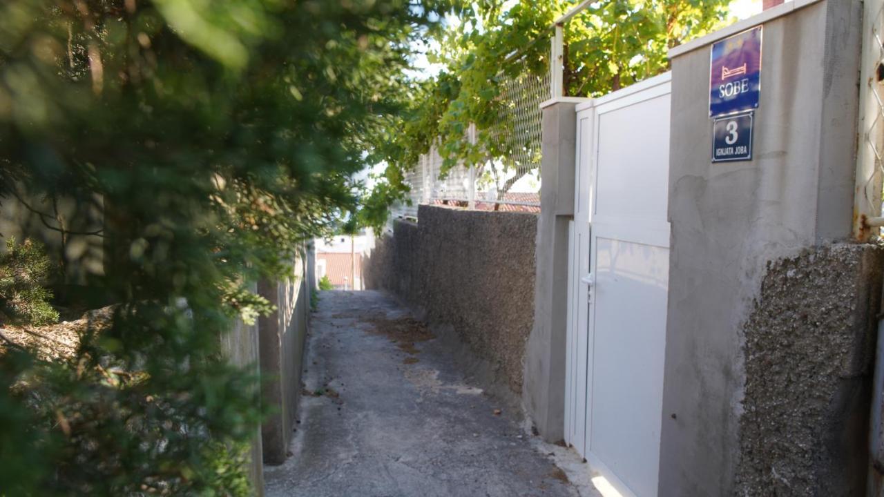 Serious Job Apartment Dubrovnik Luaran gambar