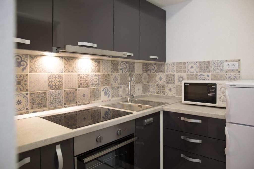 Serious Job Apartment Dubrovnik Luaran gambar