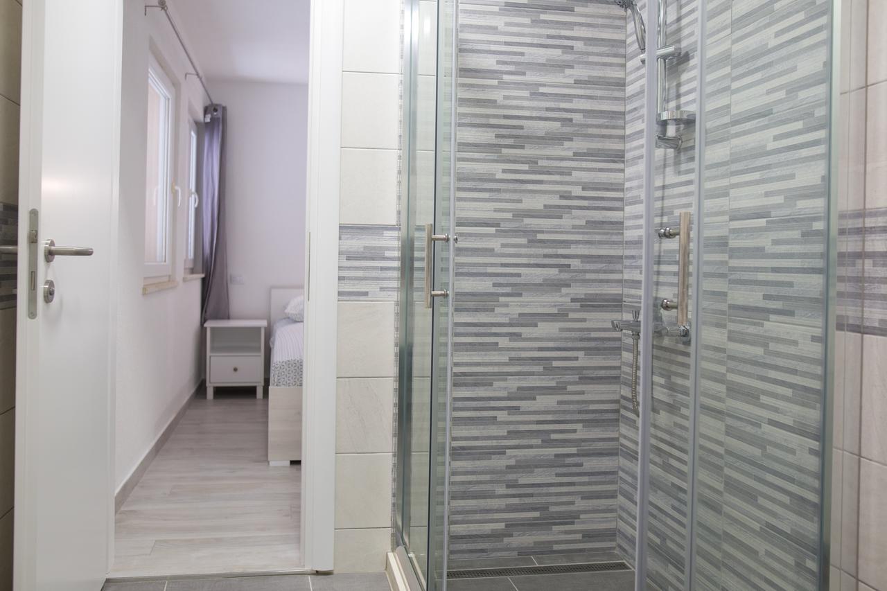 Serious Job Apartment Dubrovnik Bilik gambar