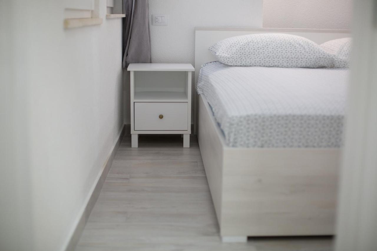 Serious Job Apartment Dubrovnik Luaran gambar